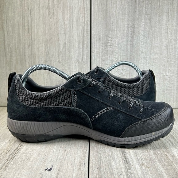 Dansko Paisley Black Leather Waterproof Lace Up Sneaker Women’s Size 11 EUR 41 - Picture 2 of 10